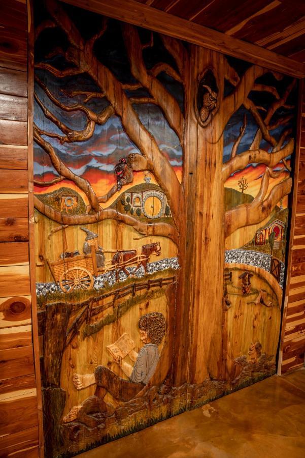 The Hobbit House, Fantasy Comes Home! Russellville Exterior photo